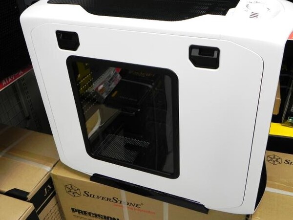 ASCII.jp：CORSAIR製PCケース「CC600T」にホワイトモデルが追加