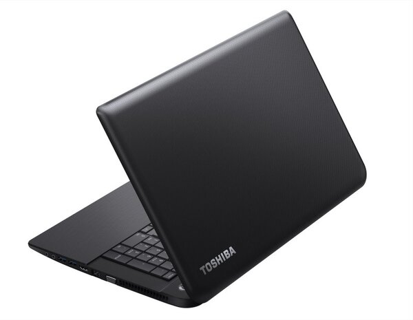 ASCII.jp：東芝の17.3型Web限定ノートは大画面＆パワフルで7万円台と安い！