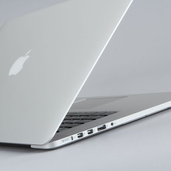 ASCII.jp：新「15インチMacBook Pro Retina」レビュー -ストレージ爆速