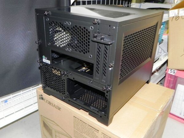 ASCII.jp：Corsair初のMini-ITX対応PCケース「Obsidian 250D」が誕生