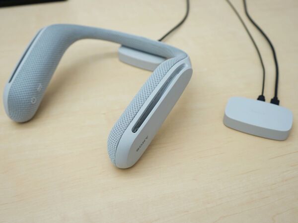 ASCII.jp：ソニーが首からぶら下げる個人向けネックスピーカーを発表