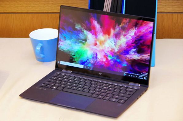日本HPの法人向け2in1ノートPC「HP Elite Dragonfly」はWi-Fi 6対応で
