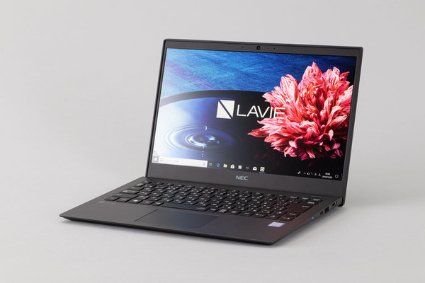 ASCII.jp：900g切りボディにCore i7搭載の「LAVIE Pro Mobile」で快適