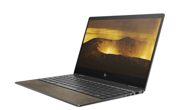 ASCII.jp：日本HP、世界最小うたうコンバーチブルPC「HP Spectre x360