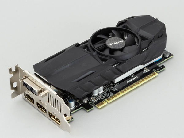 ASCII.jp：見た目ビジネスPCだが中身はゲーミング、動作検証済みで安心