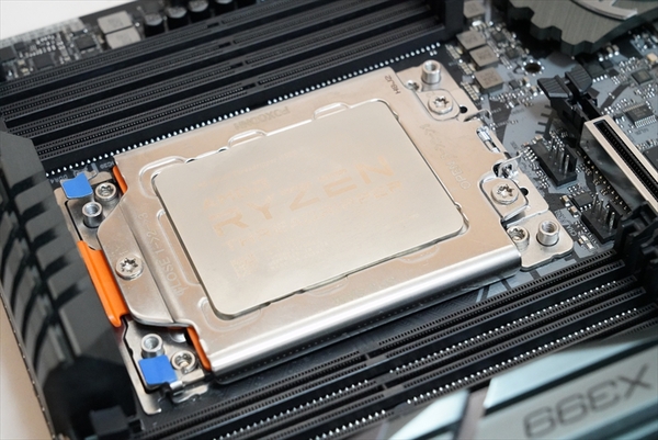 初めてでも安心！16コア32スレッドのRyzen Threadripper 1950Xの作り方