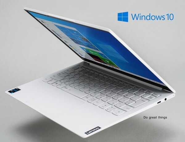 ASCII.jp：現役大学生にはどう映る？ ＜Yoga Slim 750i Carbon＞の魅力