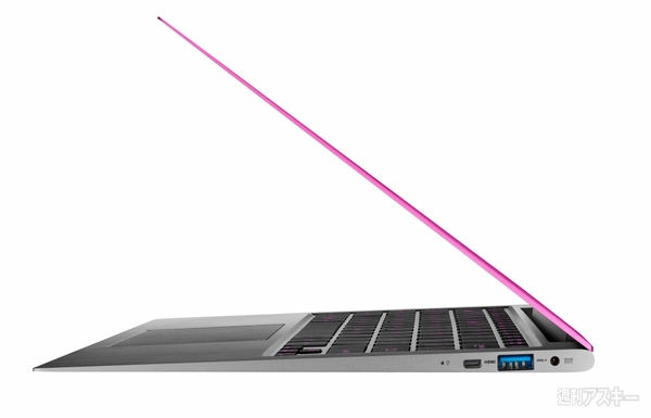 ピンク! ピンク! ピンク! ASUSTeKから“ホットピンク”の『ZENBOOK UX21E
