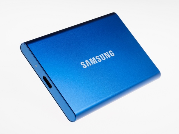 ASCII.jp：1TBで約2.5万円！最大転送速度1GB/s超の外付けSSD「T7」を