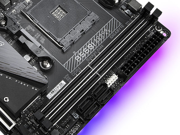 GIGABYTEのB550マザーボード、編集部オススメの4枚をチェック - 週刊