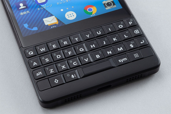 ASCII.jp：注目の限定モデル「BlackBerry KEY2 Last Edition」をフォトレポ