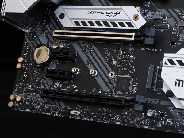 ASCII.jp：3〜5年の使用を見越したPCを組むなら次世代インターフェース