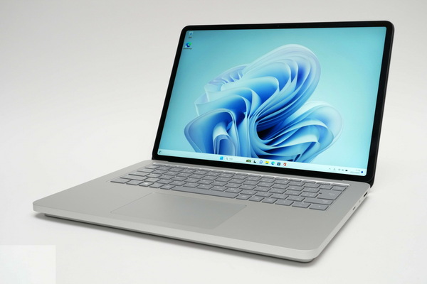 ASCII.jp：CPUが爆速化したクリエイターPC「Surface Laptop Studio 2