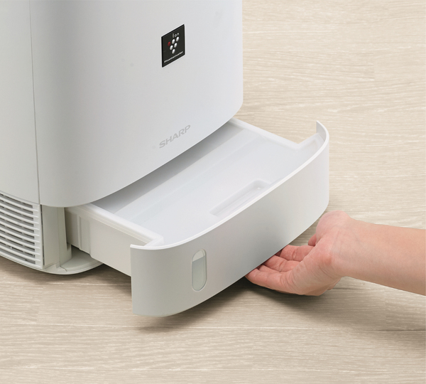 ASCII.jp：シャープ、小さい衣類乾燥除湿機 洗濯物の真下に置ける「CV
