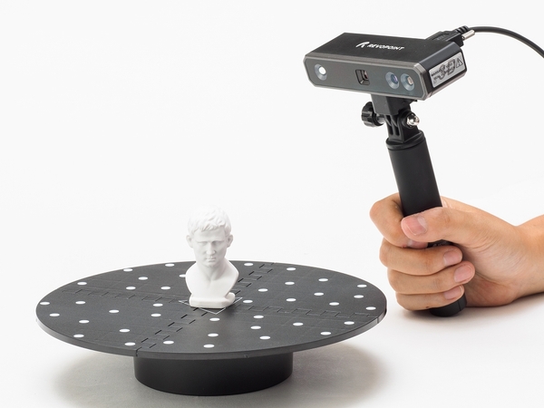 お手軽に3Dデータ化！ クラファンで4億円を集めた3Dスキャナー