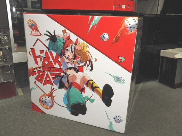 ASCII.jp：全世界限定3000台！ VTuber「Hakos Baelz」のPCケースが