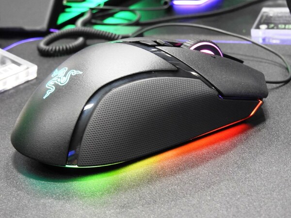 ASCII.jp：解像度3万dpiのワイヤレスマウス「Basilisk V3 Pro」がデビュー