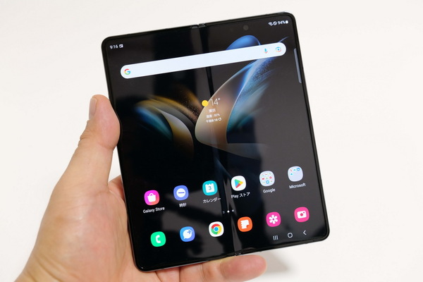 ASCII.jp：「Galaxy Z Fold4」実機レビュー = Fold3と比べたら絶妙な