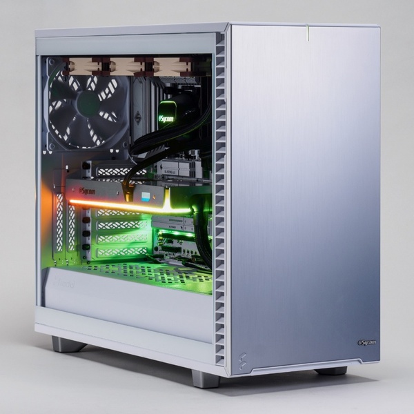 ASCII.jp：これが100万円超PCの性能だ！水冷RTX 5090を搭載する