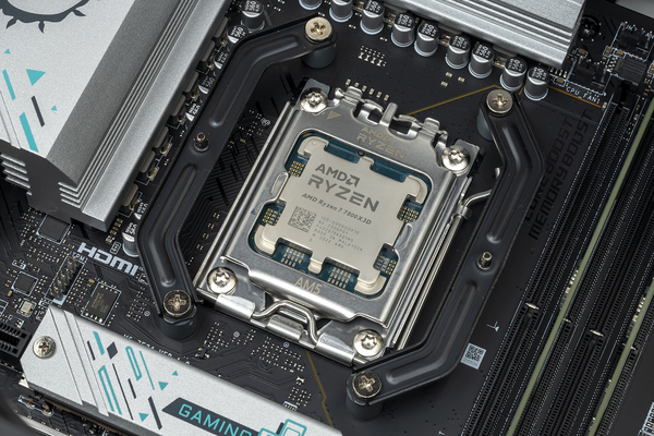 ASCII.jp：【鉄板＆旬パーツ】ギッシリ詰め込んだ感が最高な小型ケース