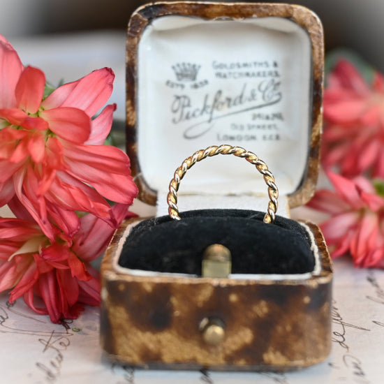 ツイストデザインリング | 芦屋Antico