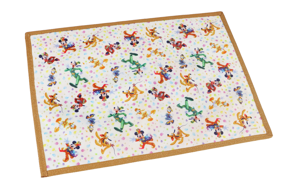 リバーシブルがうれしい！ 東京ディズニーリゾート40周年・グランド