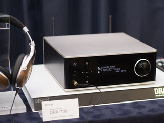 DDFA採用人気デジタルアンプが進化。ネットワーク対応の兄貴分、デノン