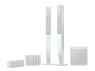 ヤマハ、トールボーイ&サテライトの5.1chスピーカーセットに白モデル