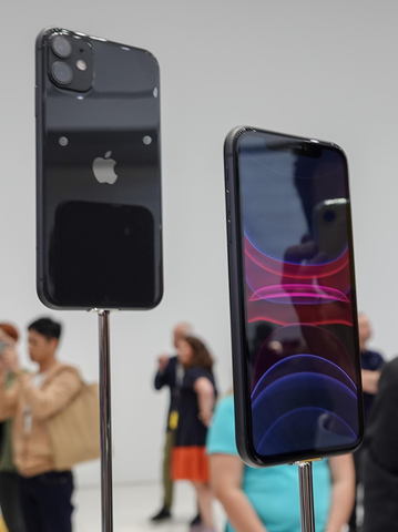 西田宗千佳のRandomTracking】新iPhoneを体験。3眼化「Pro」の超広角