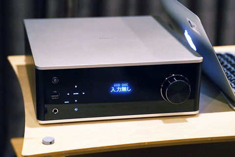 デノン、新デジタルアンプDDFAをBTL搭載、ネット再生も対応の小型