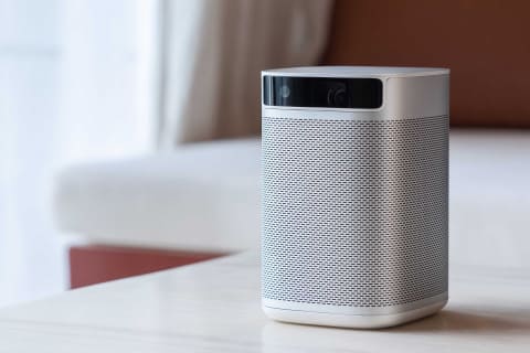 harman/kardonスピーカー搭載モバイルプロジェクタ「MoGo」 - AV Watch