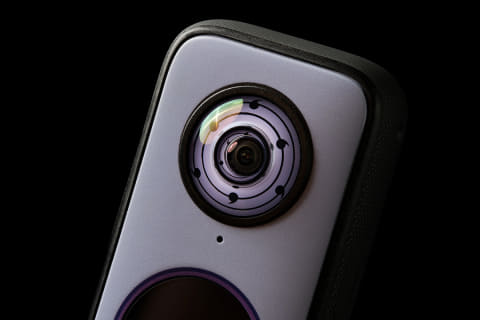 NARUTOコラボ「Insta360 ONE X2」。ナルトとサスケの2機種 - AV Watch