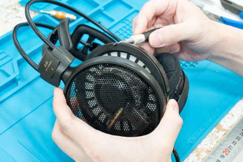 ケーブルが裂けたヘッドフォンをe☆イヤホンでカスタマイズ!! 着脱式化