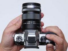 ファーストインプレッション】OLYMPUS OM-D E-M5 - デジカメ Watch Watch