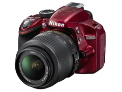 ニコン、オプションでスマホへの画像転送が可能になる「D3200