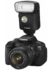 キヤノン、タッチパネル式バリアングル液晶採用の「EOS Kiss X6i