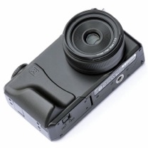 リチャードフラニエックのDP1/DP2 Merrill用カスタムグリップ