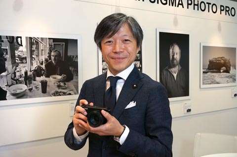 CES】シグマ山木社長に聞く「DP3 Merrill」の狙い - デジカメ Watch Watch