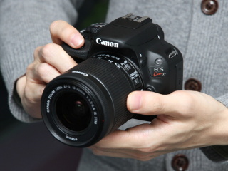 写真で見るキヤノンEOS Kiss X7 - デジカメ Watch Watch