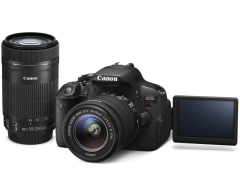 キヤノン「EOS 70D」「EOS Kiss X7i」のダブルズームキットが9月12日