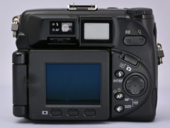 オールドデジカメの凱旋：ニコンCOOLPIX 5000（2001年） - デジカメ