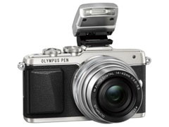自分撮り機能を強化した「OLYMPUS PEN Lite E-PL7」 - デジカメ Watch