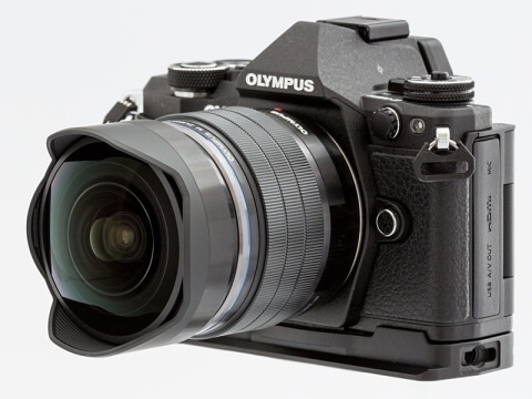 交換レンズレビュー：M.ZUIKO DIGITAL ED 8mm F1.8 Fisheye PRO