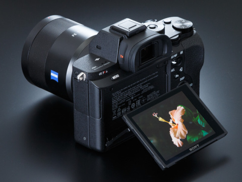 新製品レビュー：ソニーα7R II（外観・機能編） - デジカメ Watch Watch