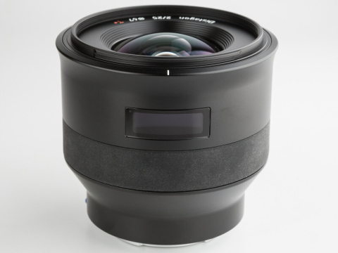 交換レンズレビュー：Batis 2/25 - デジカメ Watch