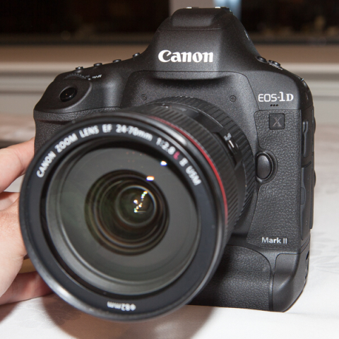 キヤノン「EOS-1D X Mark II」の技術説明会レポート - デジカメ Watch