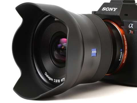 交換レンズレビュー：非純正なのにAFが可能 超広角なのにボケも得意