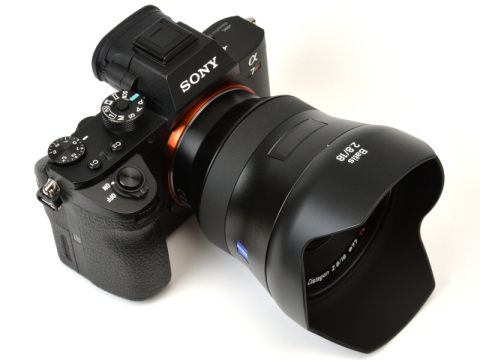 交換レンズレビュー：非純正なのにAFが可能 超広角なのにボケも得意