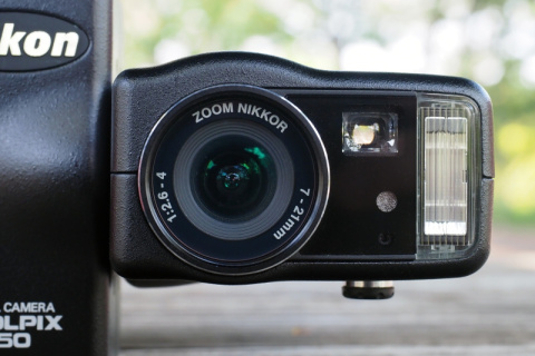 オールドデジカメの凱旋：ニコンCOOLPIX 950 - デジカメ Watch