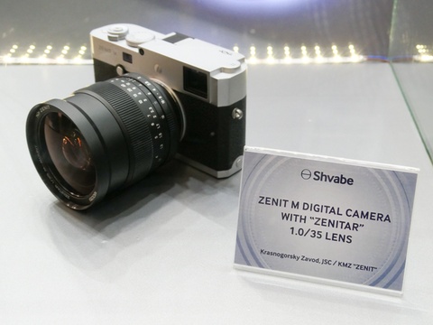 フォトキナ】ロシアデザインのデジタルレンジファインダー機「ZENIT M